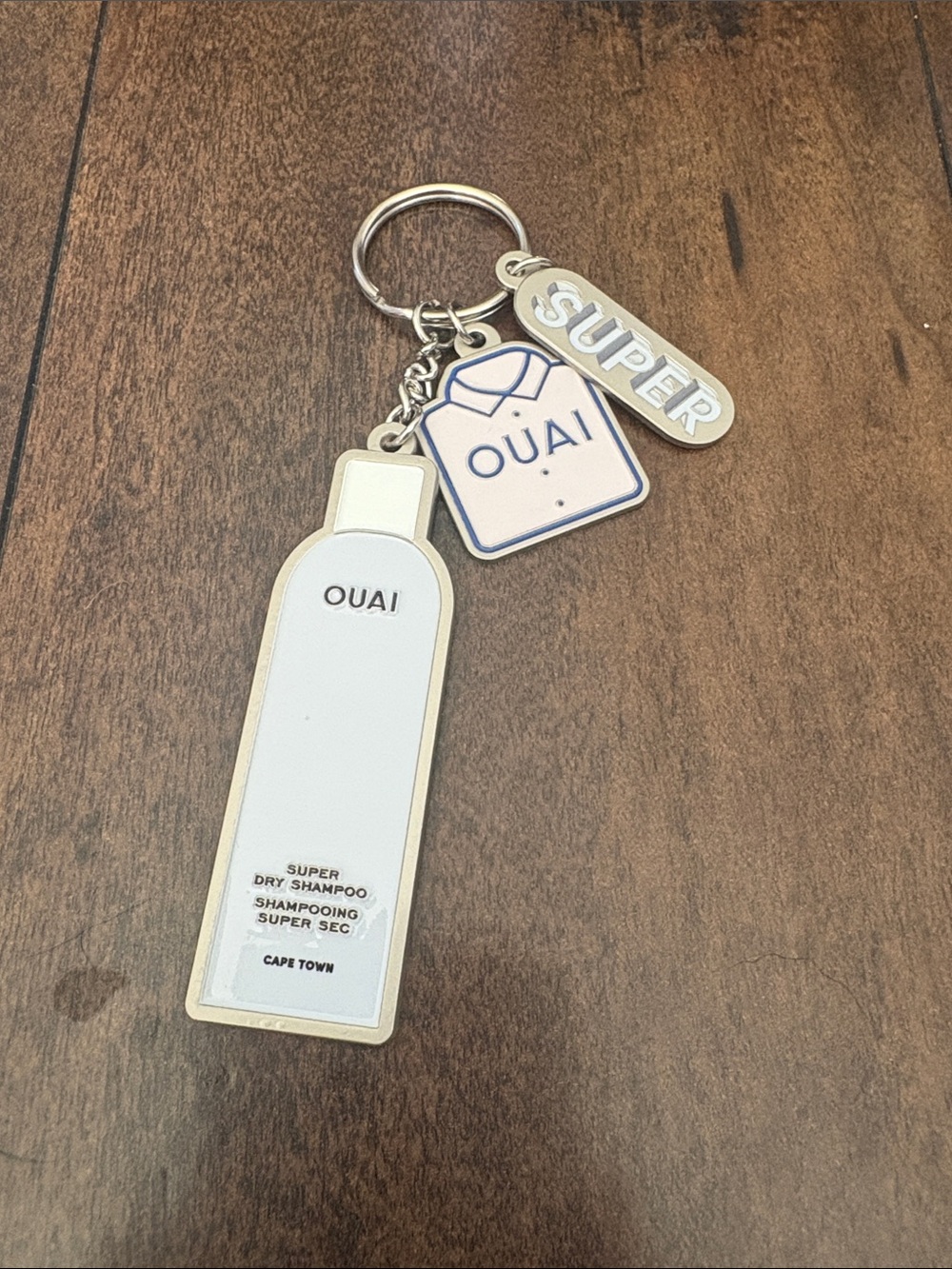 ❗️5/$25❗️ OUAI Charm Keyring with Bottle and Shirt Pendants
